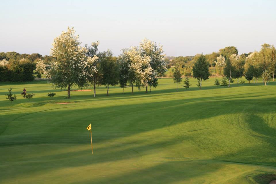 Scarthingwell golf course as recommended by Your Golfer Magazine