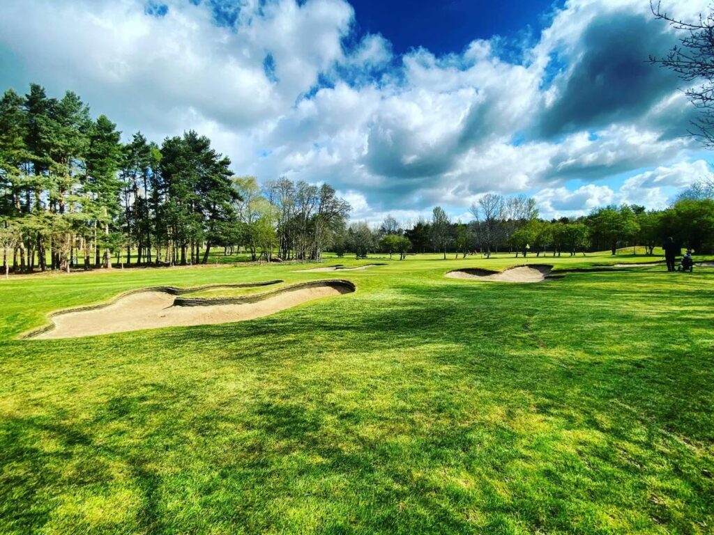 Oakdale Golf Club as recommended by Your Golfer Magazine